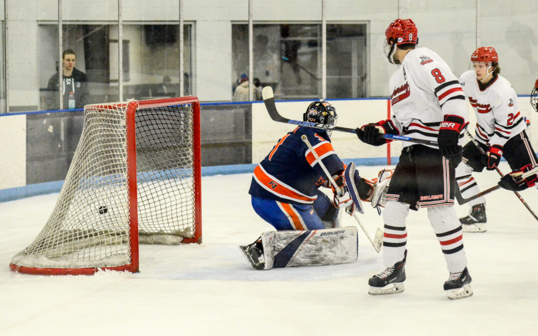 Titans snap four-game skid with 4-2 win over Generals