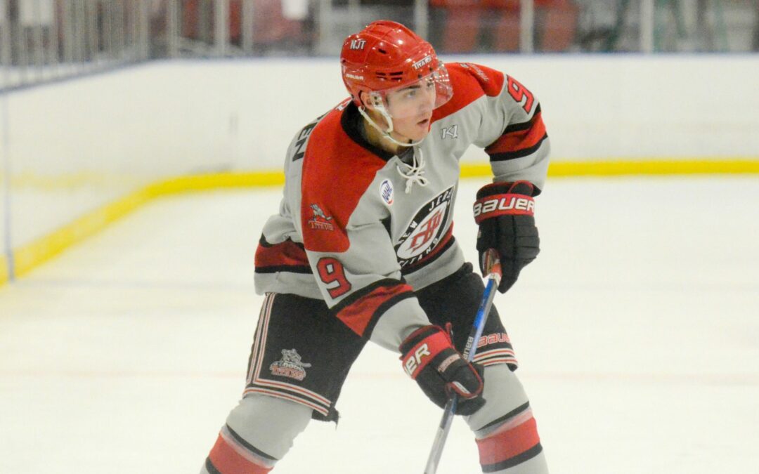 Titans forward Outzen makes NCAA D1 commitment to Northeastern