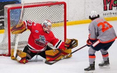 Seitz and Hogg help Titans roll to 5 – 0 win over Generals