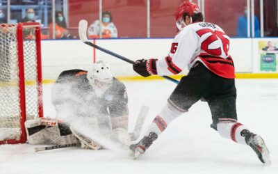 Powerplay propels Titans to 5 – 1 win over Danbury