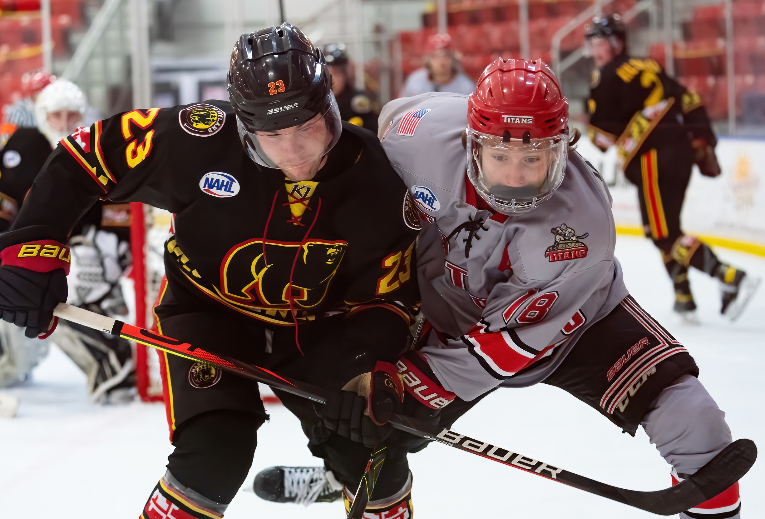 Third period dooms Titans in 5 – 2 loss to Black Bears
