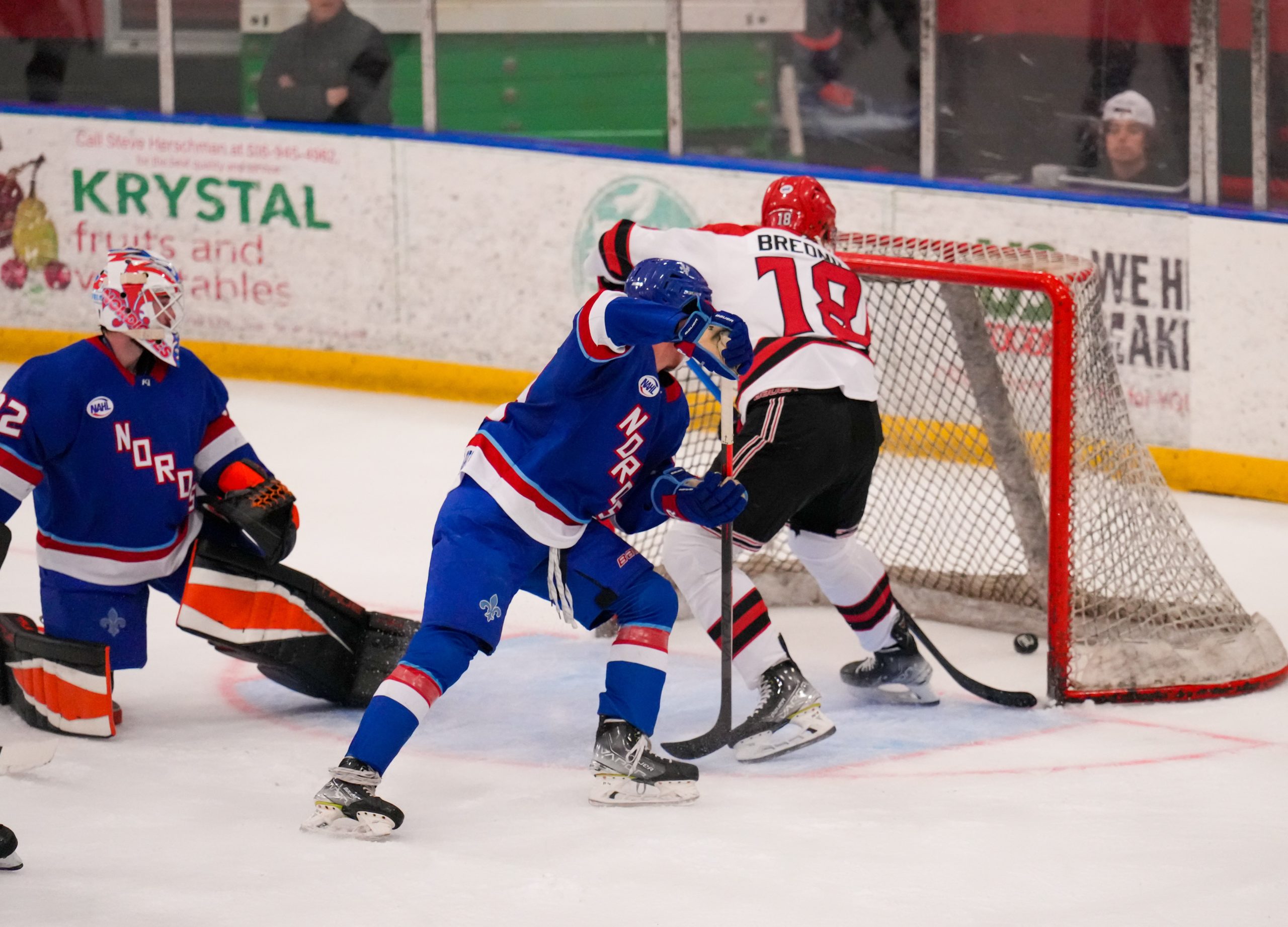 Three, first period goals propel Titans to 5 – 1 win over Nordiques