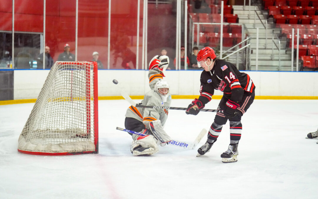 Dumas and Young help lead Titans to 5 – 3 win over Jr. Hat Tricks
